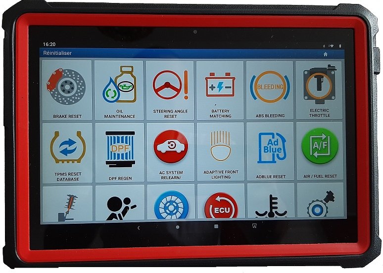 Scanner OBD2 realizando lectura de códigos